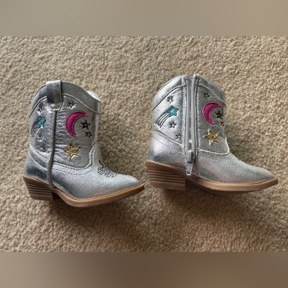 Tucker + Tate Toddler Silver Star Embroidered Boots